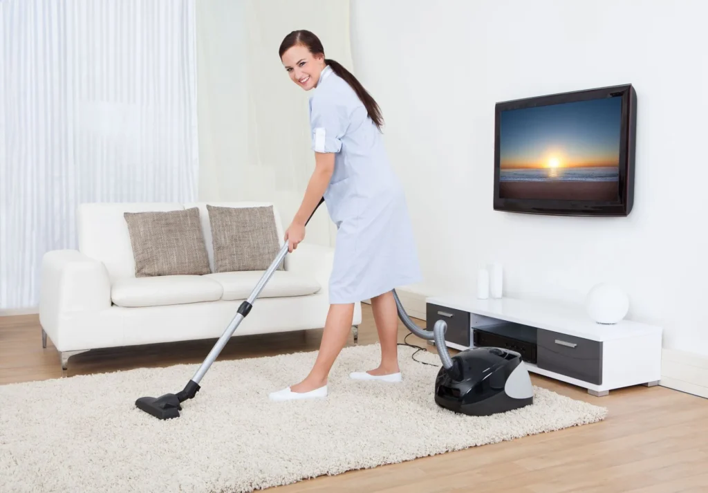 3 Ways a Cleaning Service Can Improve Your Household